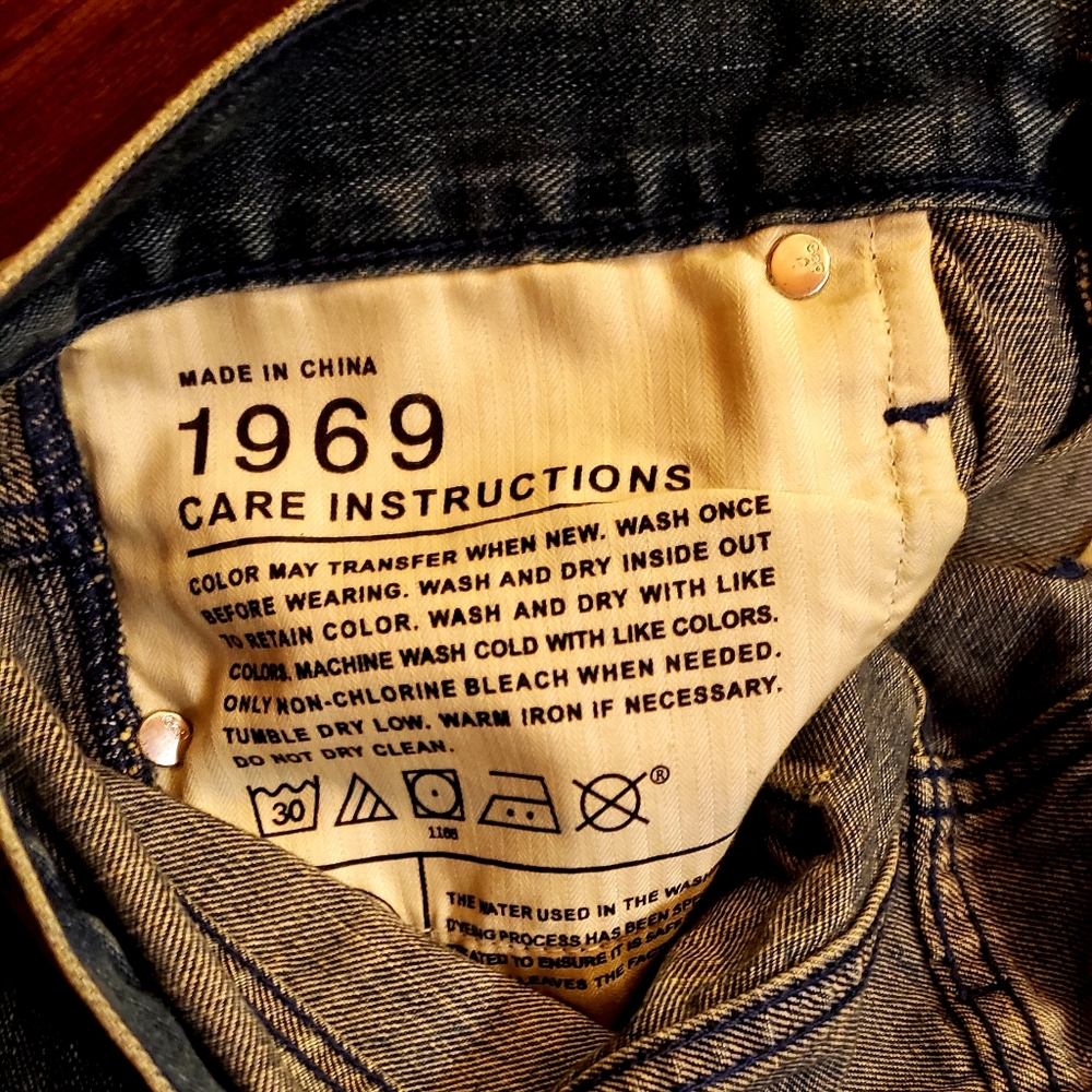 GAP 1969 Miniskirt Stone Wash Denim Jeans Cut-Offs NWT - Picture 4 of 9